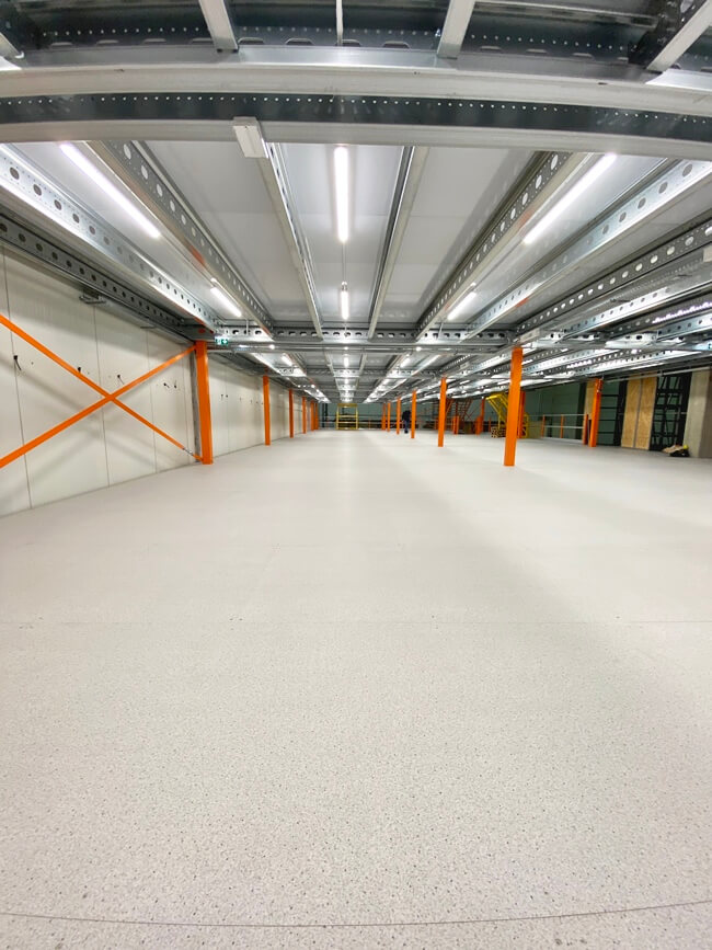 antresole magazynowe